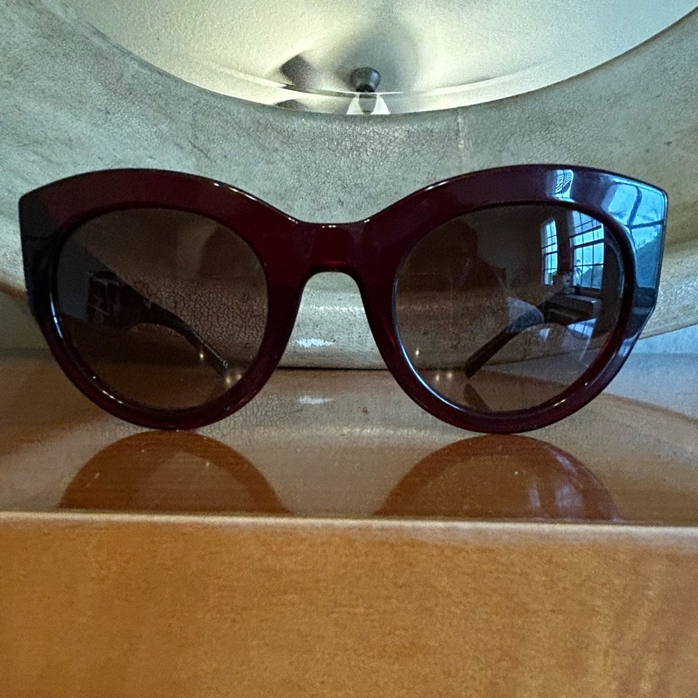 Versace tribute sunglasses - Picture 3 of 6
